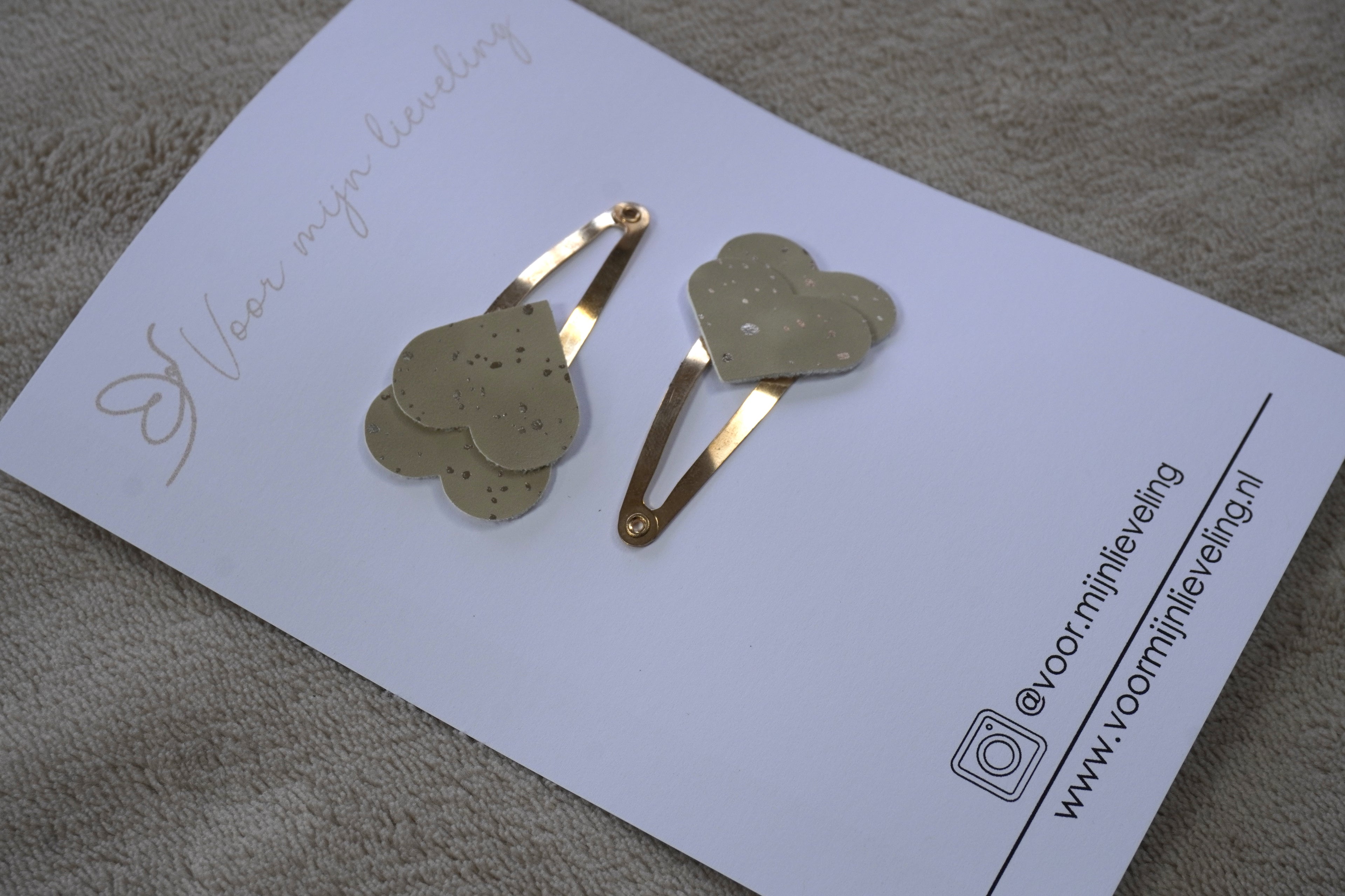 Duo klikklak - Faux leather hearts beige/goud (5cm)