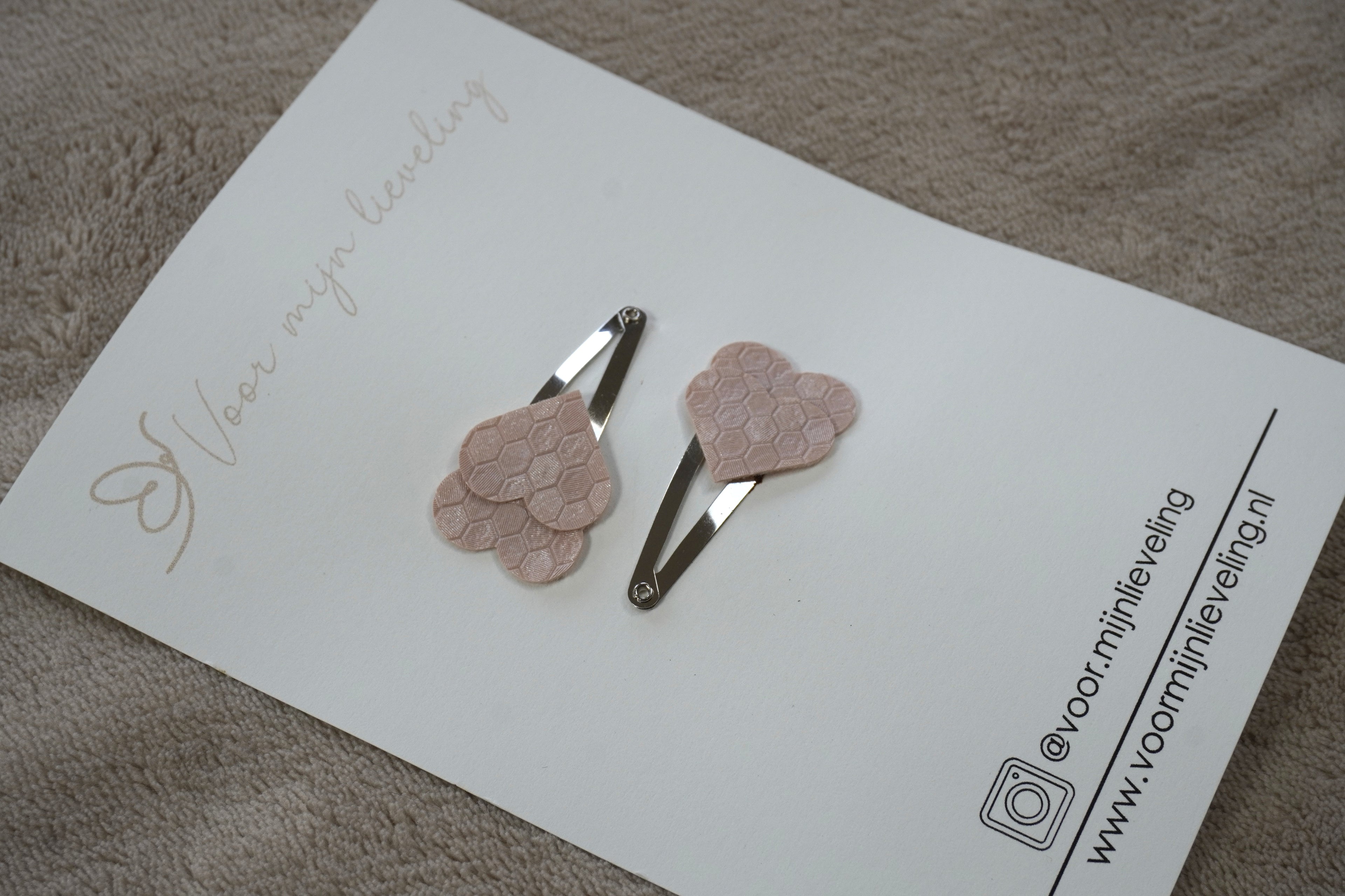 Duo klikklak - Faux leather hearts roze (4cm)