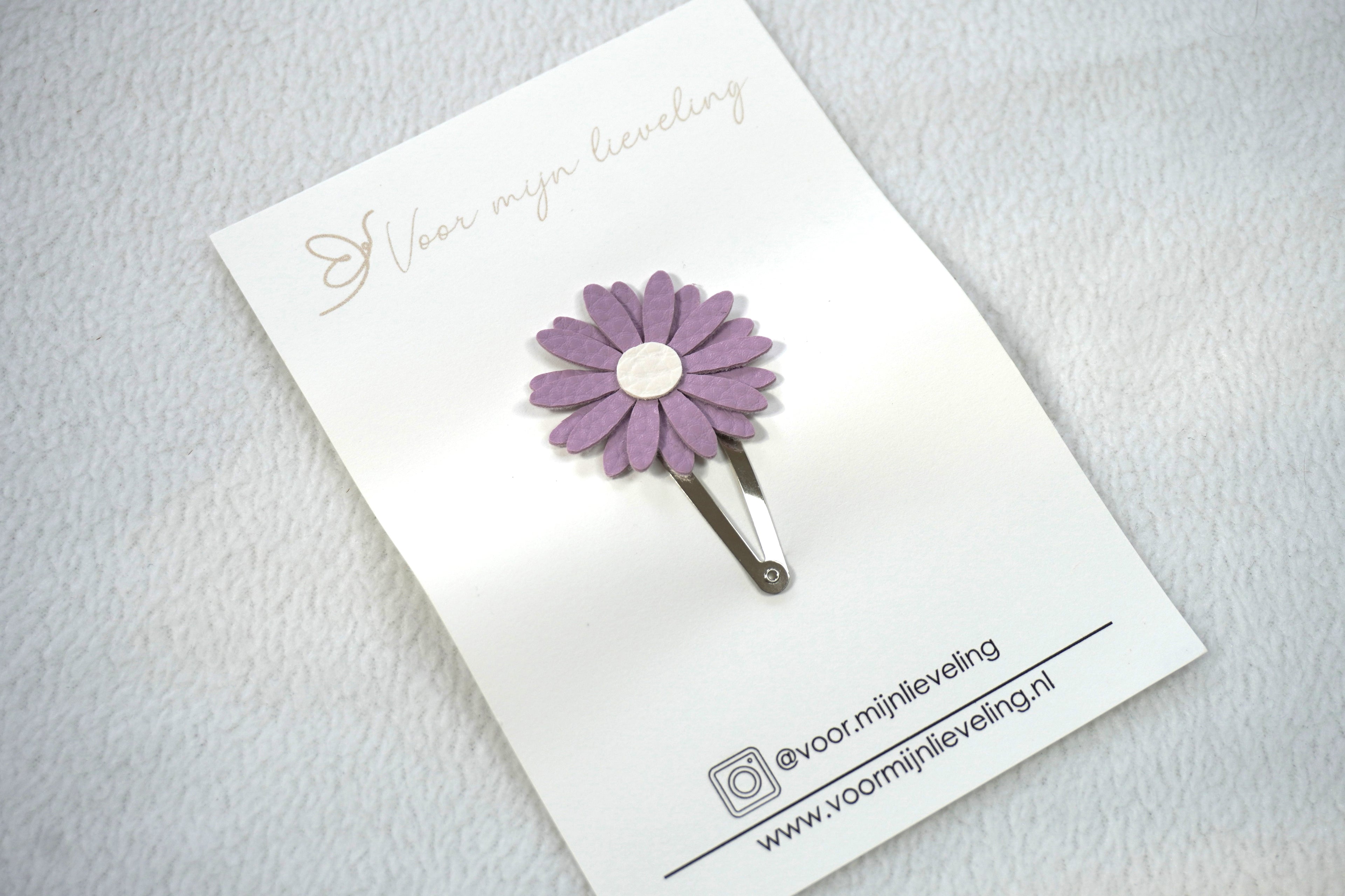 Klikklak -  "Leather flower paars" (5cm)