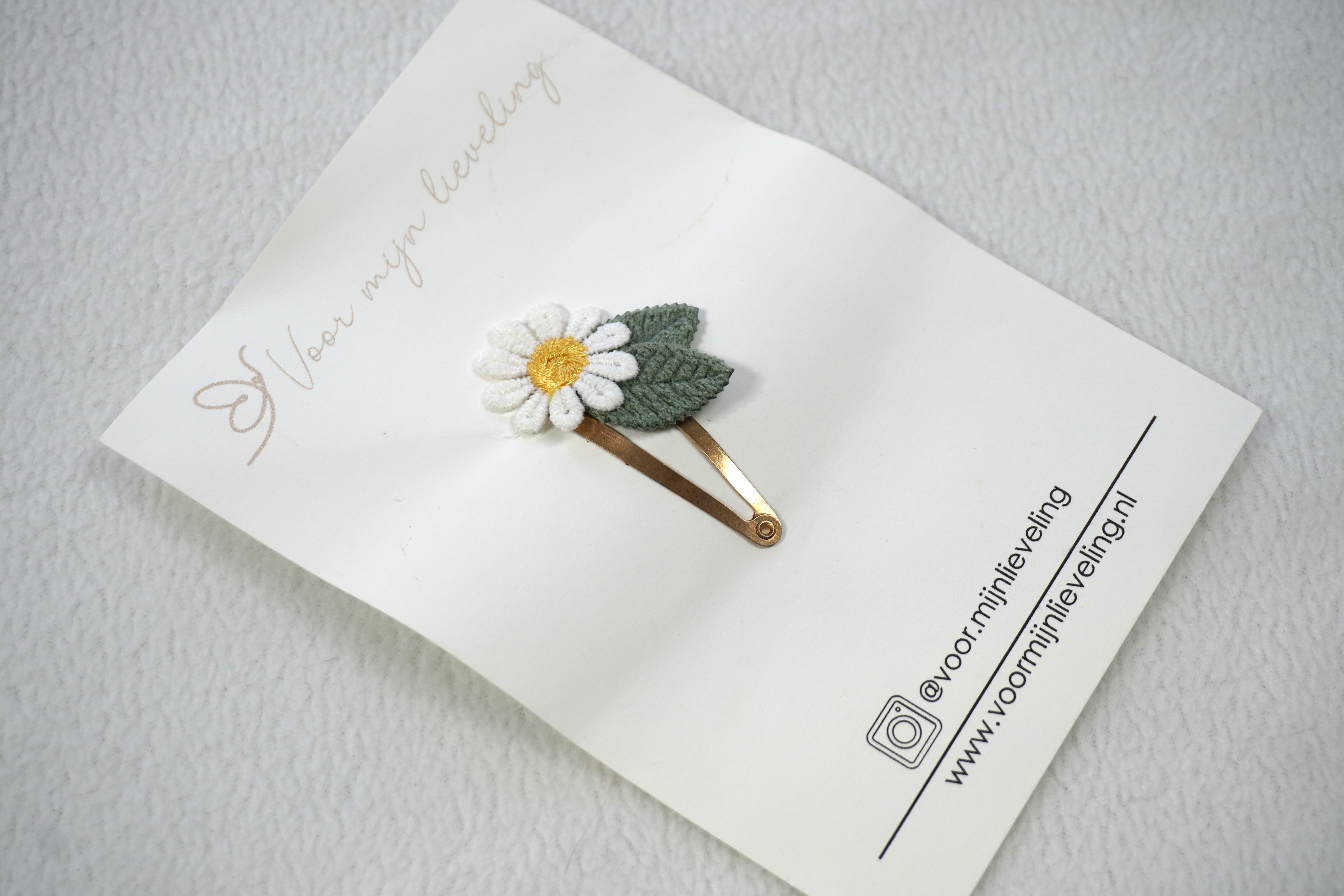 Klikklak - Madelief met blaadjes geel (5cm)